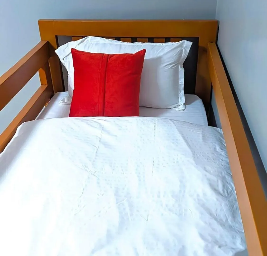 3 Bedroom Family-Friendly Apartment In Kampala Near The Mall