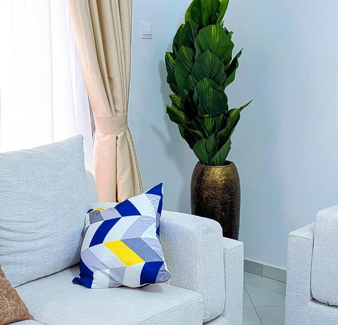 3 Bedroom Family-Friendly Apartment In Kampala Near The Mall