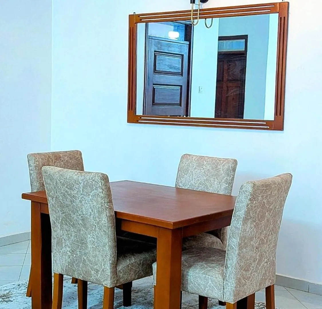 3 Bedroom Family-Friendly Apartment In Kampala Near The Mall